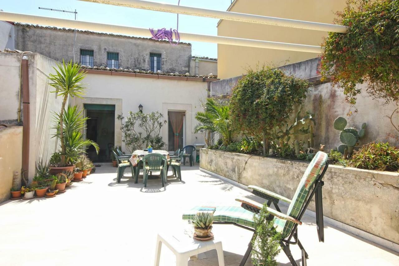 Dimora Vera Chiaramonte Gulfi Exterior foto